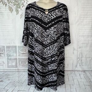 Catherines Black White Abstract 1/2 Sleeve Relaxed Shift Dress Plus 1X 18 20W